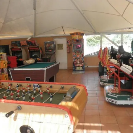 Mobilhome La Carabasse * Vias