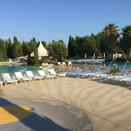 Mobilhome La Carabasse * Виас